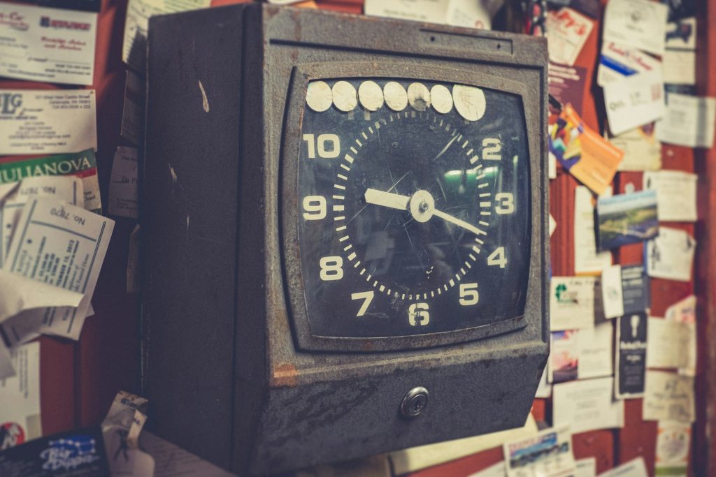 An analog time clock